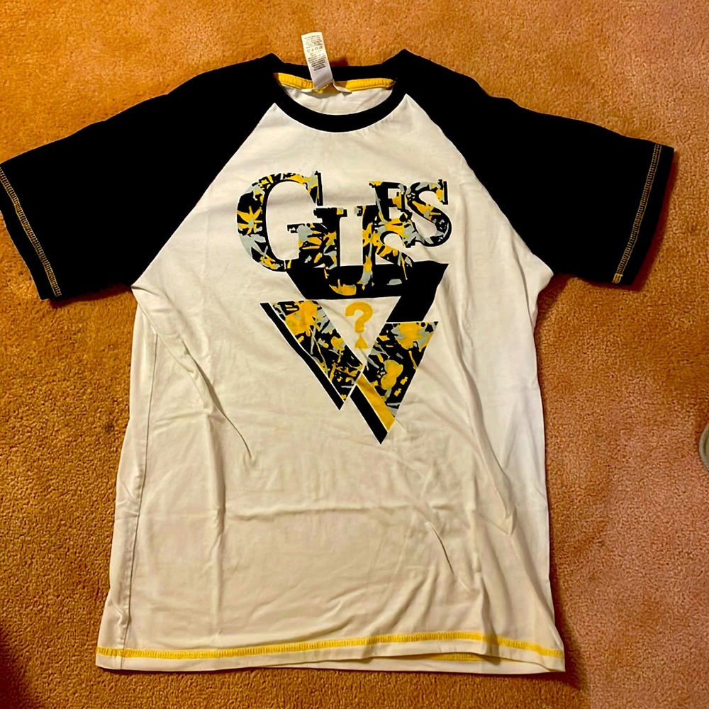 Medium Sized “Guess” T- Shirt